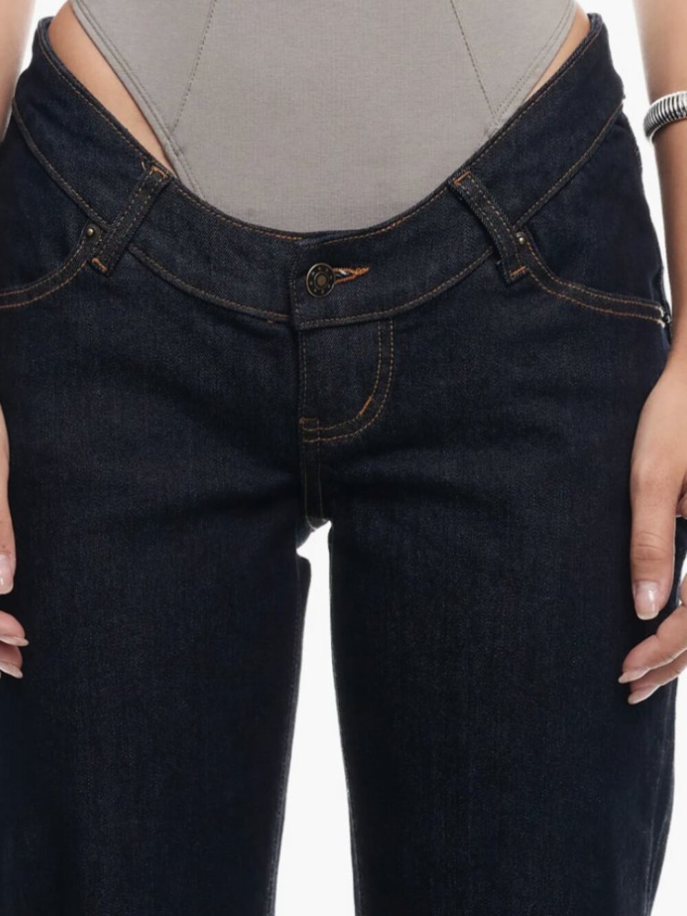 LIONESS Cocoon Dipped Low Rise Straight Leg Jeans, X-Small, DARK DENIM - Picture 6 of 6